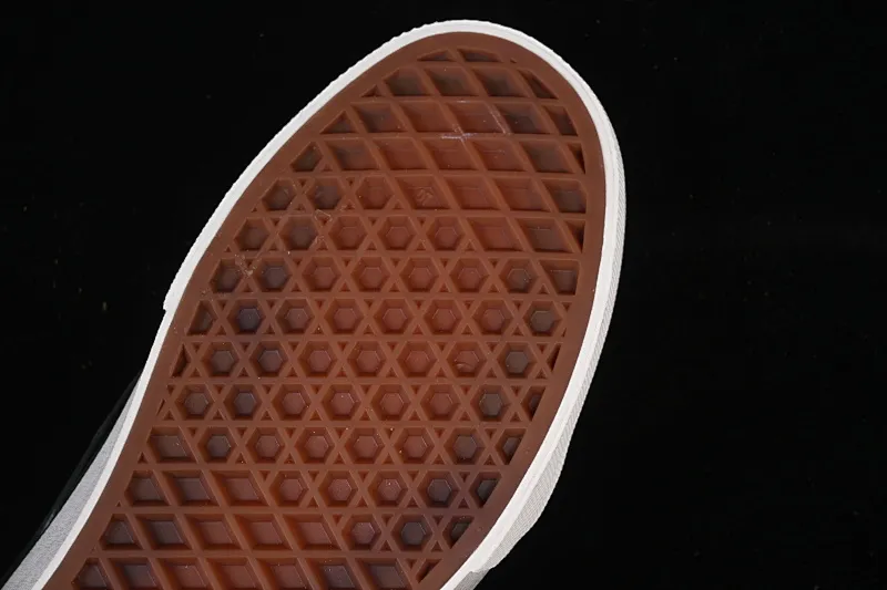 All categories Vans Vans series Vans Low Vans low-top Vans Knu Skool Dr Vans low-top casual skateboard shoes VN000CZU50K